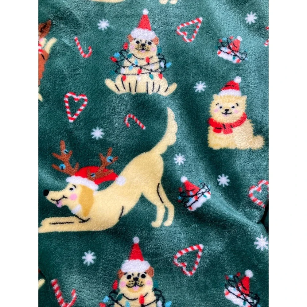 Christmas Throw With Dogs On It New Adorable Design